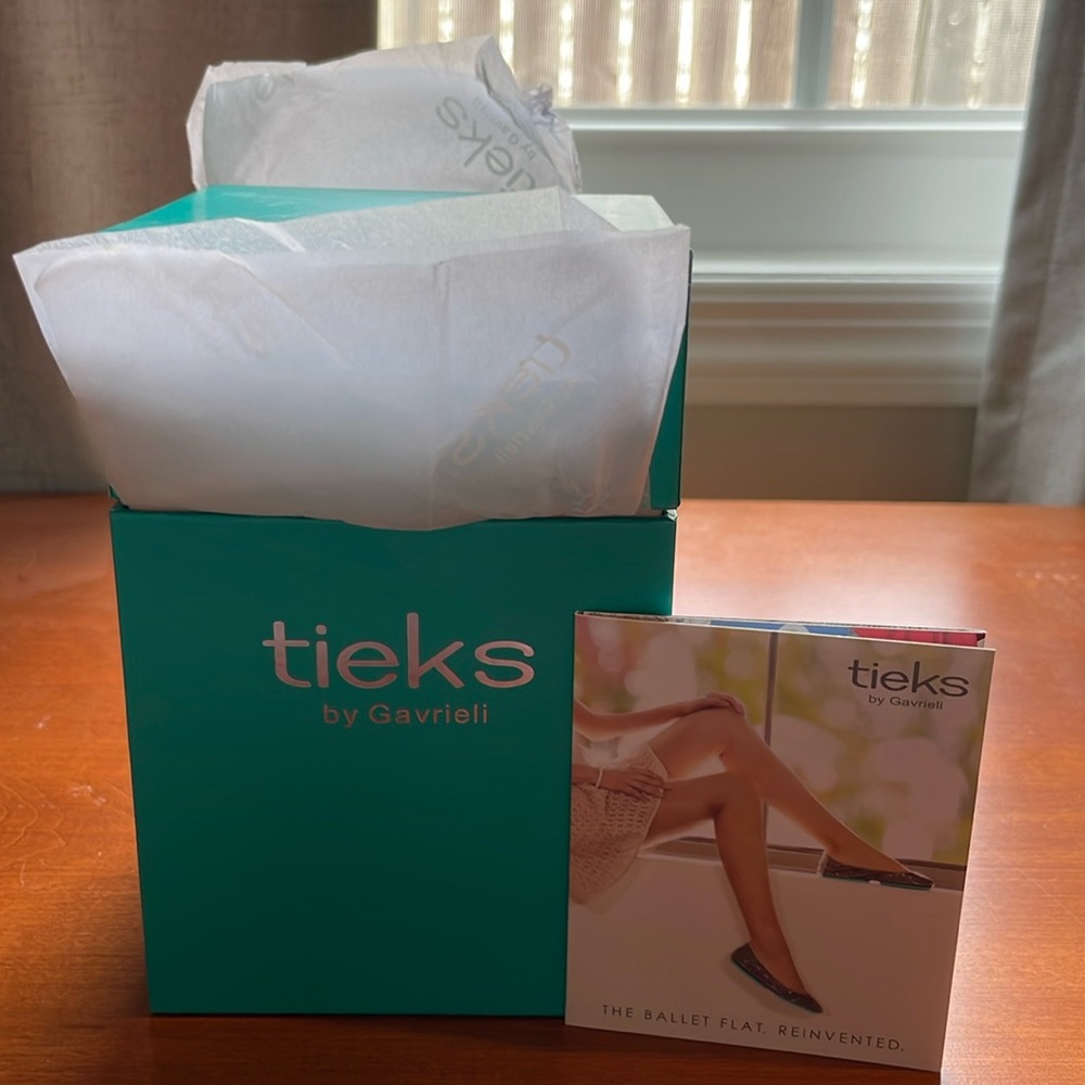 Tieks light pink ballet flats